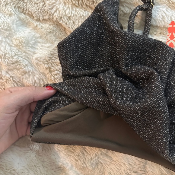 NWT Beach Riot Kenzi Bikini Top Only - Picture 9 of 9